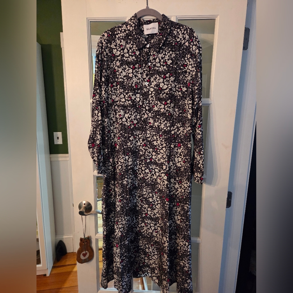 Baacal Black Floral Silk Long-Sleeve Midi Dress with Pink Accents - Size 14/16